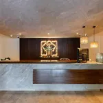 Modern And Bright Rooftop Pools Gym Cowork