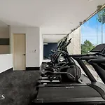 Exclusive Spacious 2 Br. Apt. wPrivate Pool Sonos Audio Speakers