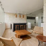 Apartamento Exclusive Spacious 2 Br. Apt. Wprivate Pool Sonos Audio Speakers *