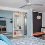 Teetotum Hotel