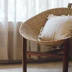 3 Bed Apartment Sleeps 6 - Private Pool & Hot Tub