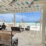 Coco Unlimited Hotel 5*