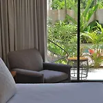 Hotel The Strabon