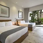 Hotel The Strabon 4*