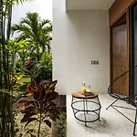 The Strabon Hotel Tulum