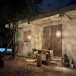Kin Jungle Deluxe Guest house 4*