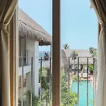 Panamera Hotel 4*
