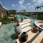 Apartamento Private Jacuzzi Jungle View In La Veleta *