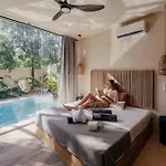 Selva - 4br Jungle Retreat With Pool & Rooftop *