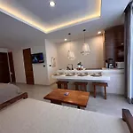 Casa Makraem