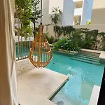 Apartahotel Casa Makraem 4*
