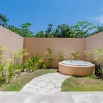 Apartamento Peregrina 110 1br With Jacuzzi *
