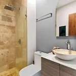 2br With Jacuzzi Near Habitas Apartamento *