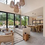 Casa Izar Cozy Villa-Heated Pool-Firepit-Jacuzzi