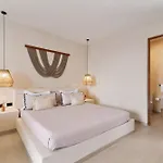 Boho With Swim-up Pool - La Veleta *