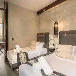 Apartamento Siwa Jungle-luxury 2br Retreat With Private Roofto *