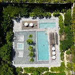Resort-style 2-bedroom | Balcony, Pool, Gym & At Mistiq Apartamento