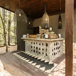 Siwa Jungle-luxury 2br Retreat With Private Roofto Apartamento