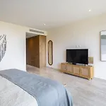 Luxurious At Mistiq Temple Ii Loft And Penthouse Apartamento *