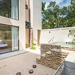 5-bedroom Private House With Pool In Villa *