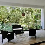 New! Oasis Yaaxlum 2Br, Pool, Jacuzzi & Gym