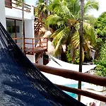 Tuup Jungle Apartahotel