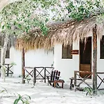 Hotel & Cabanas Zazil Kin Tulum