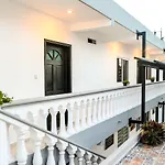 Casa Babel
