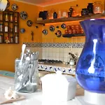 Lo Nuestro Petit