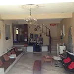 Weary Traveler Hostel *