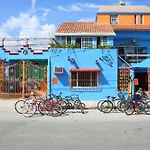 Weary Traveler Hostel
