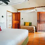 Hotel Zamas 4*
