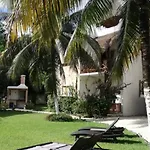 Maya Pax Hotel
