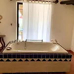 Hotel Lo Nuestro Petit Tulum