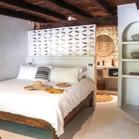 Hotel Amansala 4*