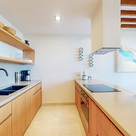 Pure 303 * Tulum
