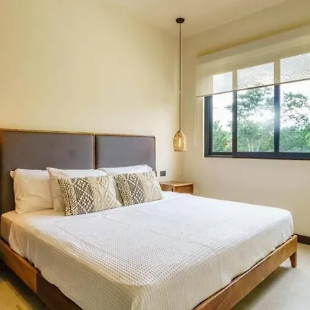 Exclusive Designer With Pool & Jacuzzi Villa *