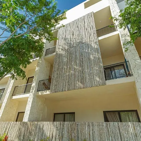 Apartment Luxury 1br W/private Jetted Pool In Aldea Zama *