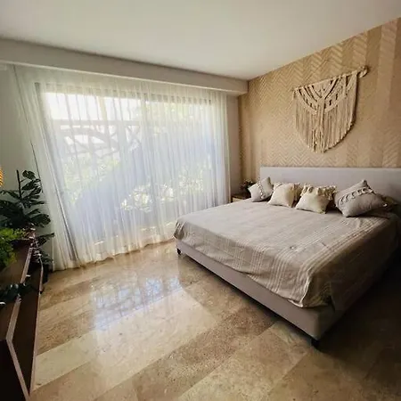Menesse 04 Apartment *