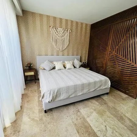 Menesse 04 Apartment