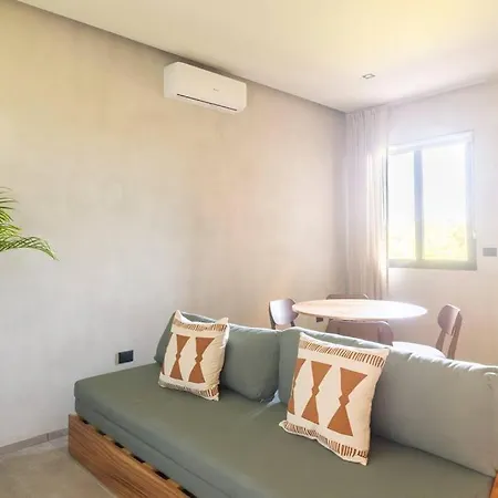 Apartment Ph Private Rooftop Pool, Walk To Calle 7 La Veleta *
