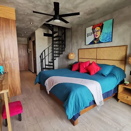 Tuk Frida - Tulum
