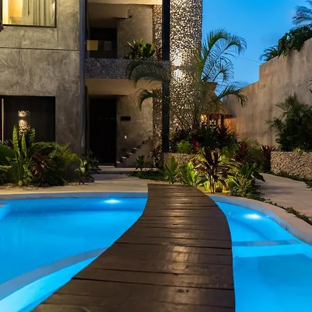 Gorgeus Xentum Complex In Pool Garden By Yeah Apartment