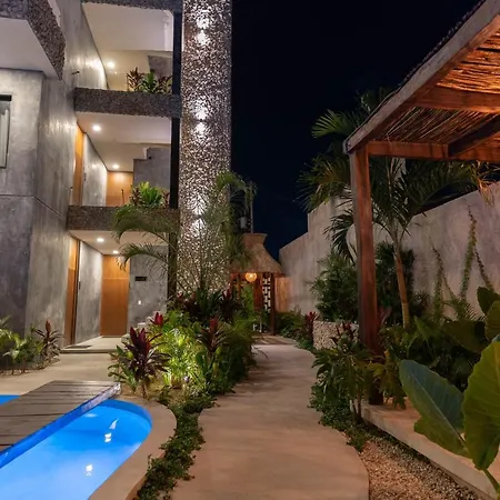 Gorgeus Xentum Complex In Pool Garden By Yeah * Tulum