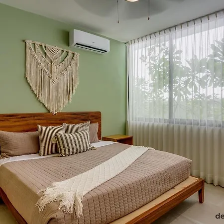 Palalma 18 - Couple's Heaven With Private Balcony, Pool & Rooftop *