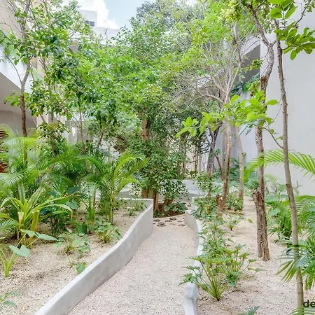 Palalma 18 - Couple's Heaven With Private Balcony, Pool & Rooftop Apartment Tulum