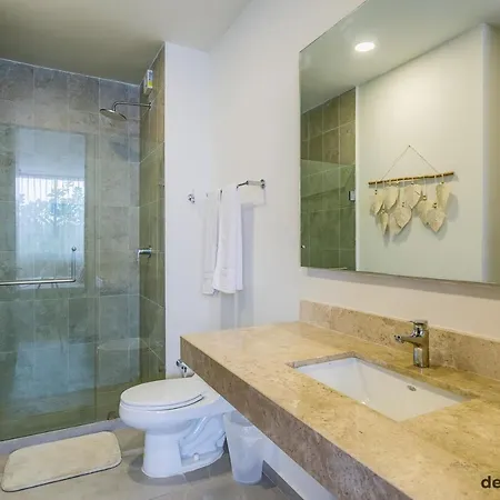 Palalma 18 - Couple's Heaven With Private Balcony, Pool & Rooftop Apartment Tulum
