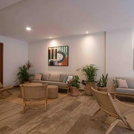 Apartment Gorgeous Rooftop Pool - Jungle Views- 2 Free Bikes