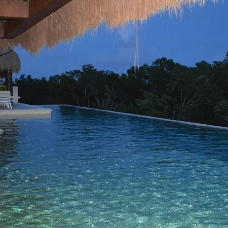 Apartment Gorgeous Rooftop Pool - Jungle Views- 2 Free Bikes