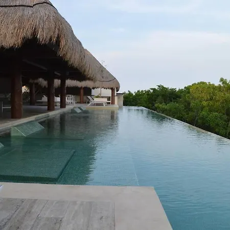Apartment Gorgeous Rooftop Pool - Jungle Views- 2 Free Bikes Tulum